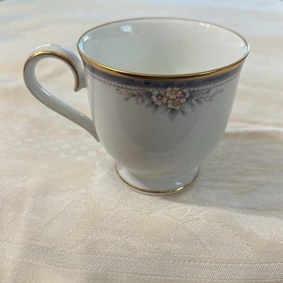 Noritake Ontario China ~ ONE 4-Piece Place Setting - Picture 10 of 11